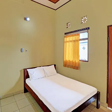 Oyo 91208 Suana Guest House